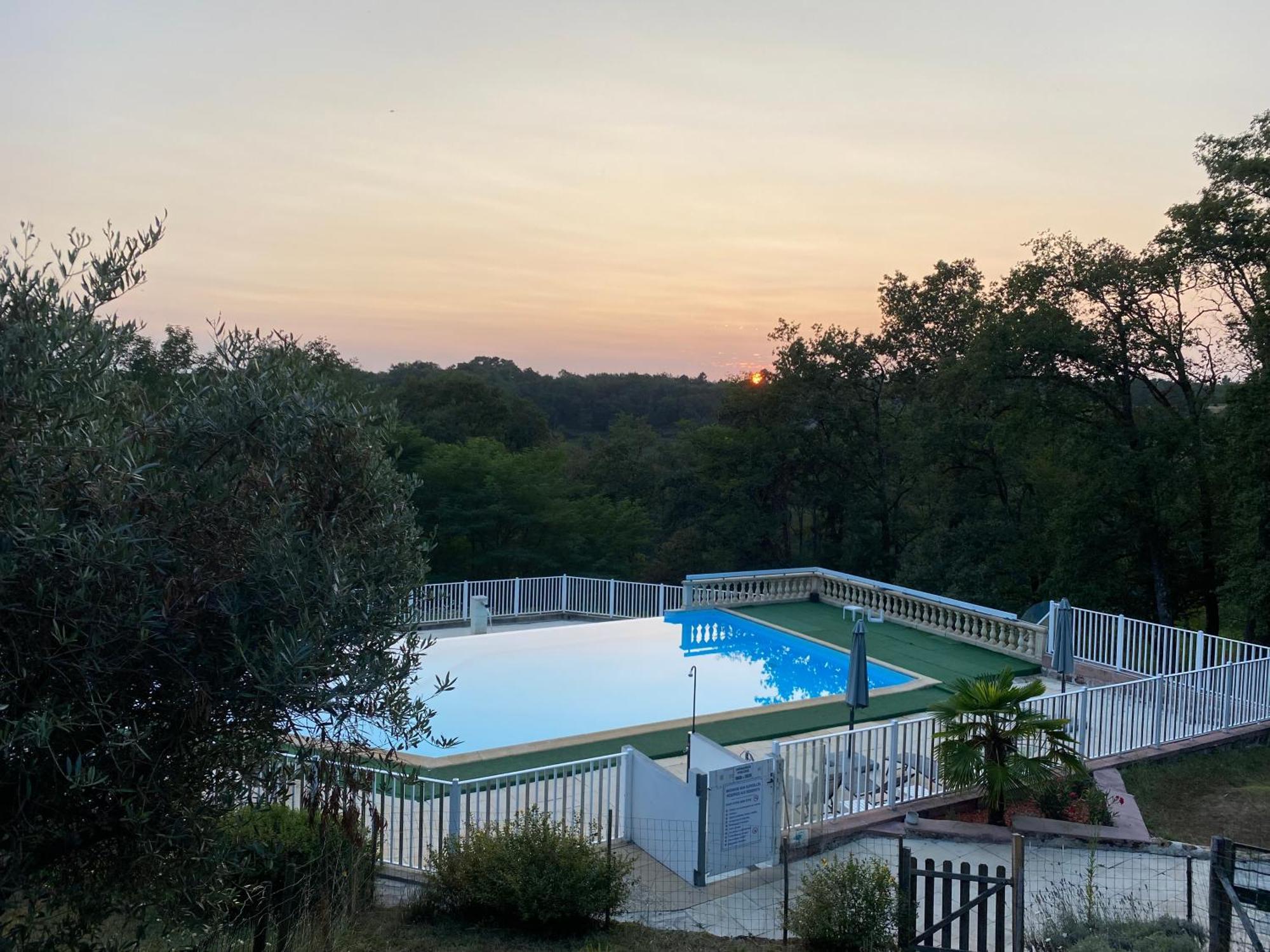 Villa Emeraude Cublac Bagian luar foto